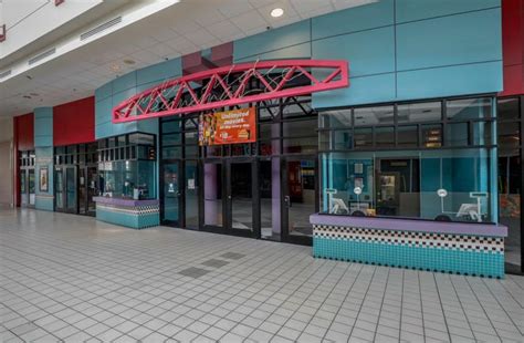 Regal movie theater lake wales - Movie Showtimes and Movie Tickets for Regal Eagle Ridge Mall 12 located at 955 Eagle Ridge Drive & Hwy 27, Lake Wales, FL. ... Theaters Near Me and Movie Cinemas ...